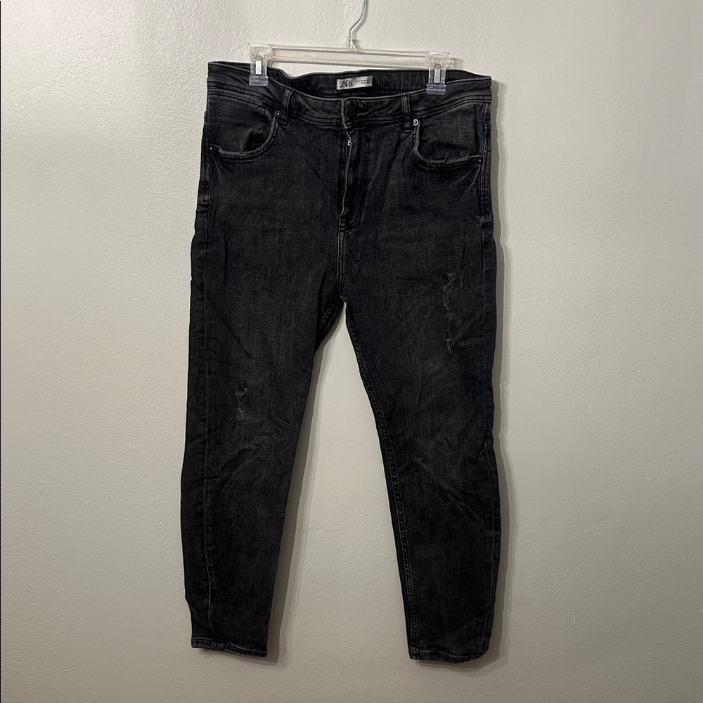 Zara Cropped Skinny Jeans - Gray Distressed